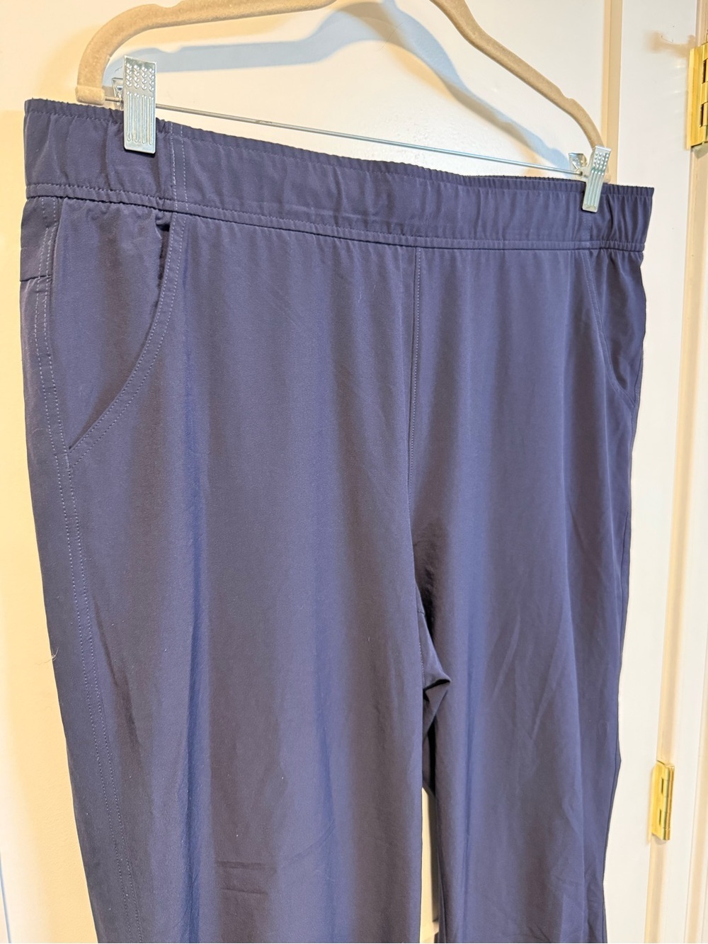 Eddie Bauer Women’s Navy Pants - Size XL Tall - Picture 2 of 8